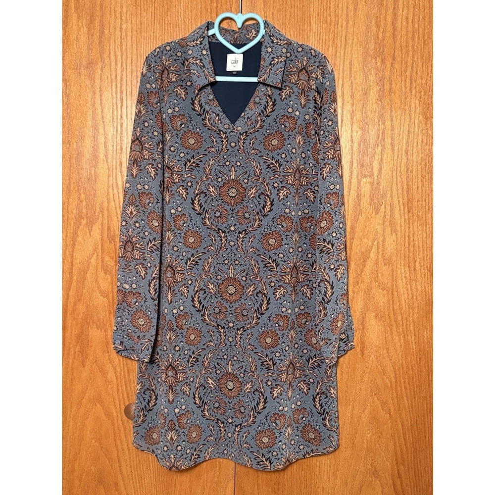 CAbi XS Long Sleeve V-Neck Dress Floral Print Blue Coral Navy Collar Spring CUTE